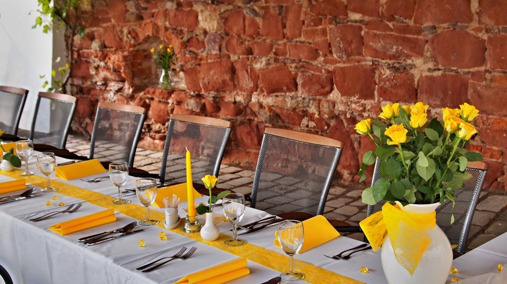 Excalibur Penzion A Restaurace Moravská Třebová المظهر الخارجي الصورة