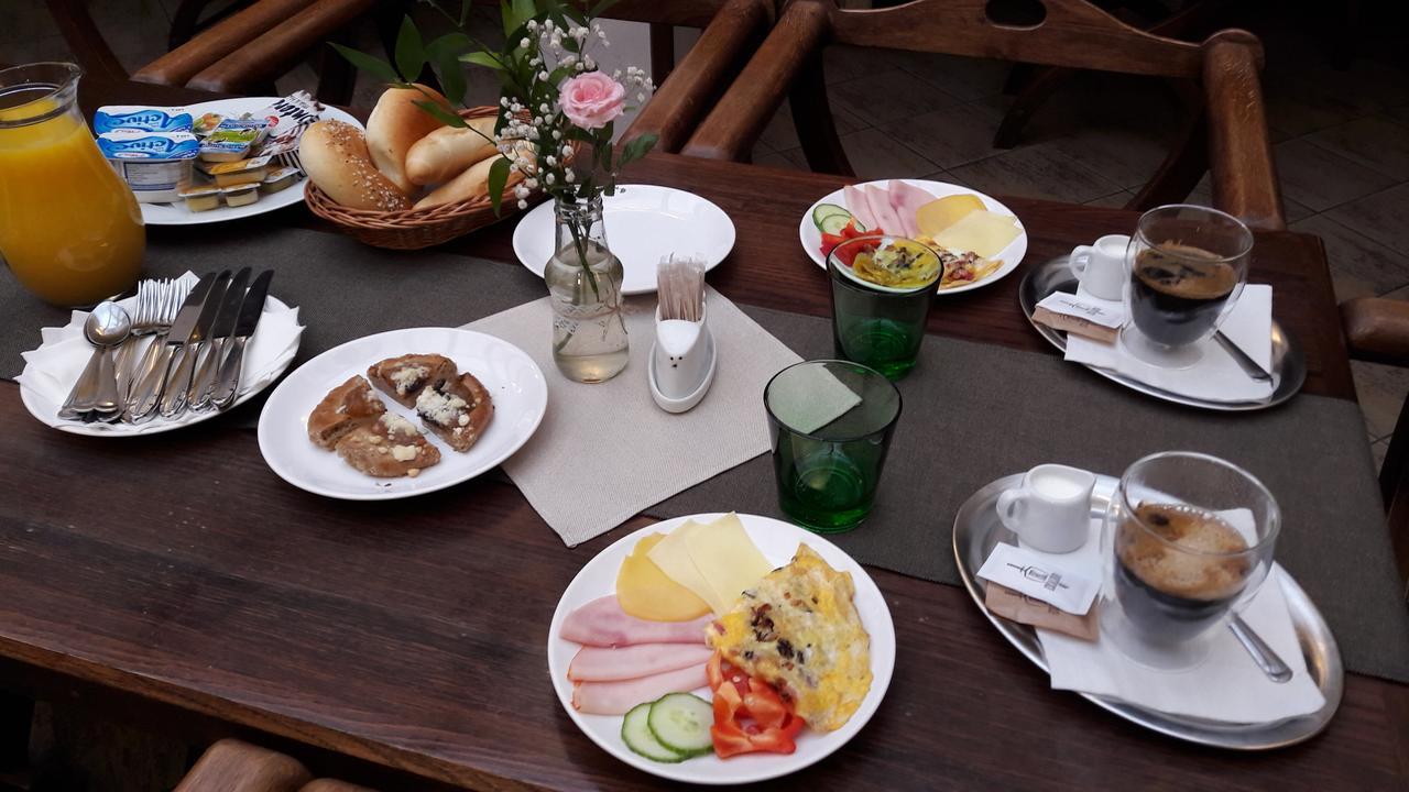 Excalibur Penzion A Restaurace Moravská Třebová المظهر الخارجي الصورة